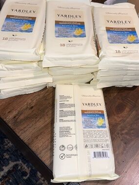 NEW & SEALED Yardley Disposable Washcloths Sensitive Skin/Aloe/Chamomile LOT